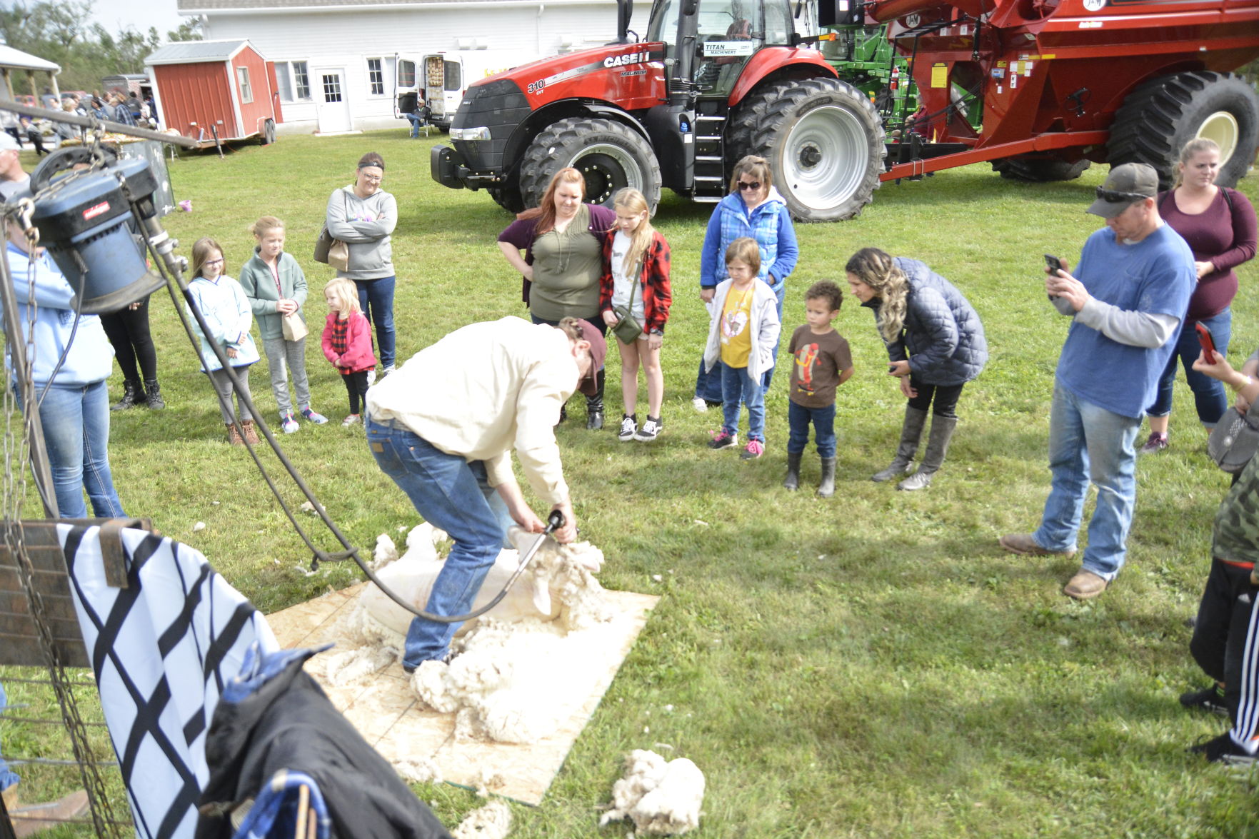 10-6-19 Prairie Loft HarvestFest (64).JPG